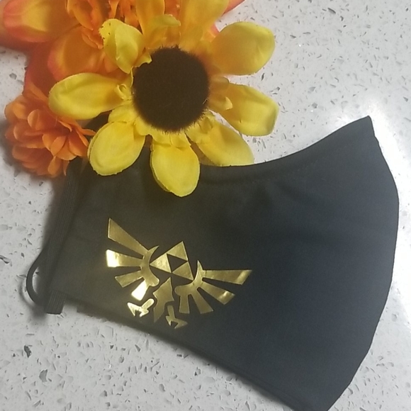 Legend Of Zelda fabric mask with nose wire/pocket - Picture 5 of 8